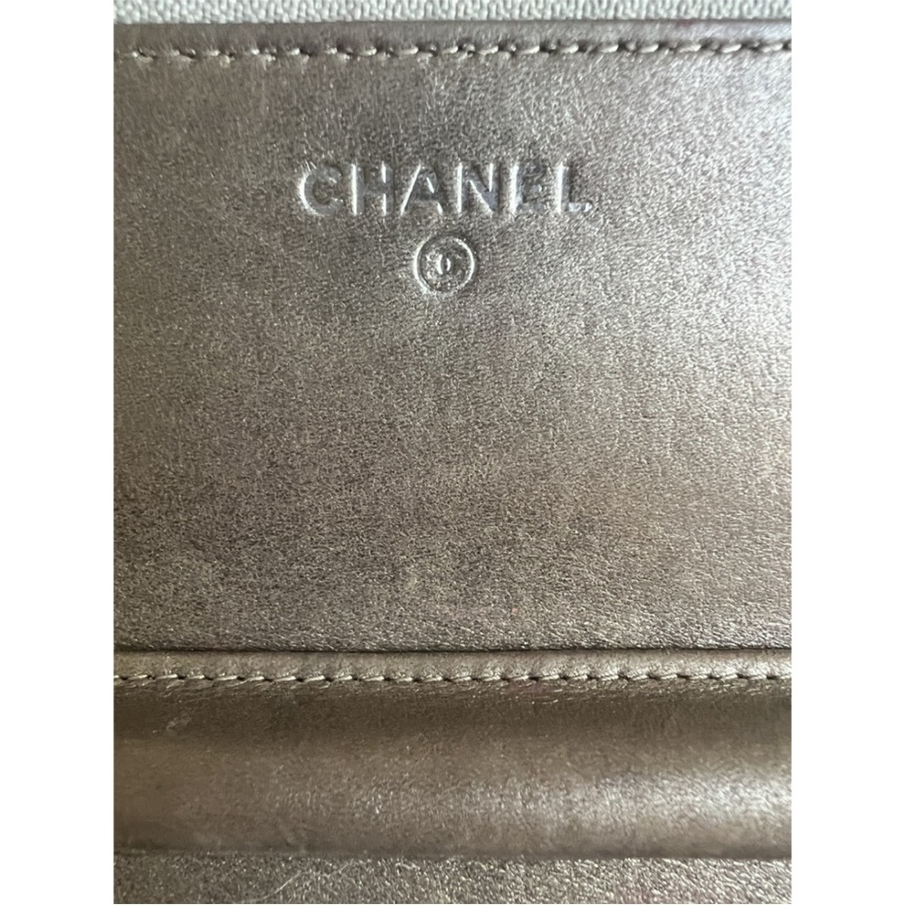 Chanel Boy Bag Wallet on Chain gold bronze quilted leather gold crossbody purse - Picture 8 of 9